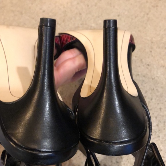 Sam Edelman ankle strap pumps! - Picture 6 of 9